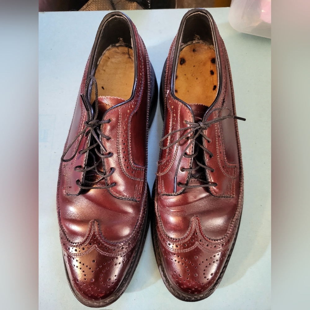 Mens Vulcan Cordoba Wingtip Dress Shoes sz 8